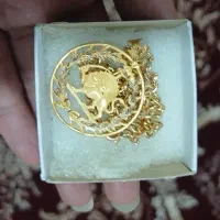فروش طلای نو و استفاده نشده ۳۰۰ بالای تابلو