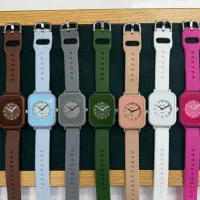 روز زن ساعت بگیر براش|ساعت|گلبهار, شهر جدید گلبهار|دیوار