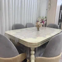 میز غذاخوری ۶ نفره