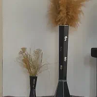 گلدان و گل