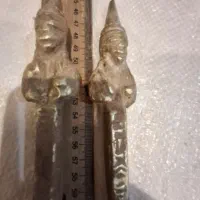 یک جفت آدمک برنجی یامیخ دیواری برنجی