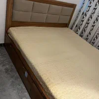 سرویس خواب دو نفره|تخت و سرویس خواب|اندیشه, اندیشه فاز ۴|دیوار