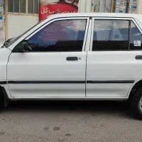 دوتا پراید سفید ۹۵