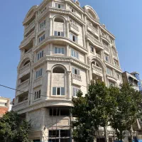 واحد ۱۱۵ متری نوساز بر اصلی آزادگان(نزدیک دانشجو)