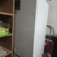 یک عدد آبگرمکن یخچالی