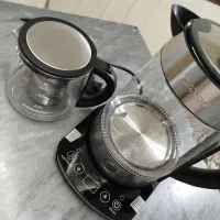 چایی ساز نو نو اصلا استفاده نشد چراغ ال ای دی داره|سماور، چای‌ساز، قهوه‌ساز|تهران, اتابک|دیوار