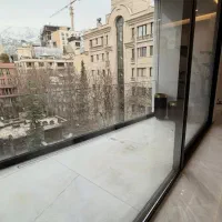 آپارتمان-صفر-200متر-سازه-برند-مهدی-مشرف-به-پارک