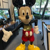 عروسک میکی موس