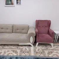 مبل ۸ نفره در حد نو  و میز ال سی دی و میز جلو مبلی
