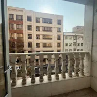 ۸۵ متر ۱۰ساله فول دیزاین ویو پارک