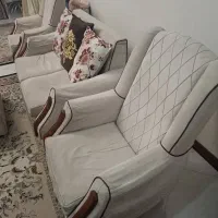 نیم ست راحتی با میز وسط|مبلمان خانگی و میز عسلی|تهران, تهران‌نو|دیوار