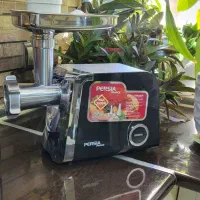 چرخ گوشت نو نو بدون استفاده با کارتن مناسب جهزیه