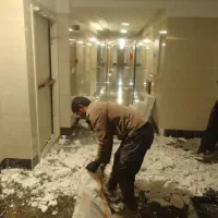 استخدام لابی من