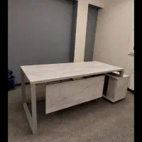 مبلمان سنا میز اداری صندلی لاندا ست مدیریتی|دفتر کار|تهران, دریاچه شهدای خلیج فارس|دیوار