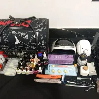 وسایل نو و کامل کاشت ناخن|آرایشگاه و سالنهای زیبایی|کوار, |دیوار