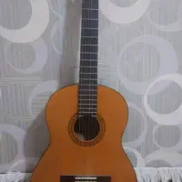 گیتار یاماها