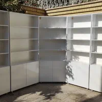 کتابخانه و دکور مغاز