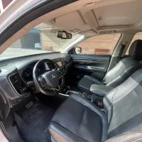 میتسوبیشی اوتلندر تیپ ۵|خودرو سواری و وانت|اصفهان, کوی شهید کشوری|دیوار