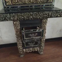 کنسول و آینه