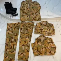 دو دست لباس سربازی (وزارت دفاع) با پوتین و اوور کت
