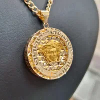 مدال ورساچه با زنجیر کارتیه بدون اجرت و مالیات|جواهرات|رشت, فلسطین|دیوار