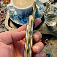 گوشی موبایل نوکیا ۸۸۰۰ طلایی در حد اماراتی رجیستر|موبایل|تهران, شهرک چیتگر|دیوار