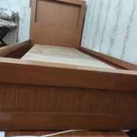 تخت و تشک طبی یک نفره|تخت و سرویس خواب|شیراز, گلدشت معالی‌آباد|دیوار