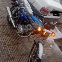 موتور ۲۰۰کبیر درحد یک سال بیمه و بیمه اتش سوزی