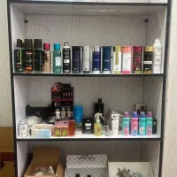 ویترین و دکور مغازه