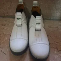 کفش تمام چرم سفید سایز 37 طبی