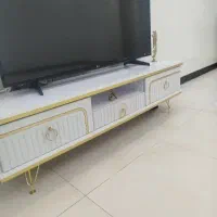 میز تلویزیون پایه استیل