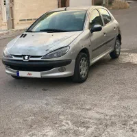 پژو ۲۰۶ نقره ای ۸۲ در حد