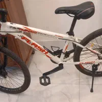 دوچرخه ۲۴ فلش