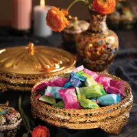 استخدام بازاریاب ‌و توزیع کننده