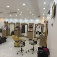 فروش وسایل و دکور سالن آرایشی