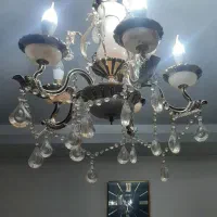 لوستر ۶شاخه ی برنزی با رنگ طلایی و ترکیب  سنگ مرمر