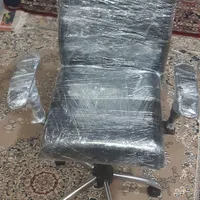 صندلی چرخدار اداری