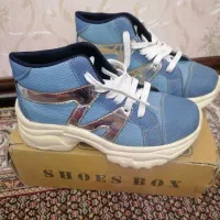 کفش اسپورت وراحتی سایز38