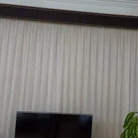 پرده کاملا نو وتمیز با کتیبه