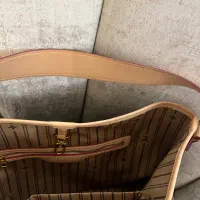 کیف دوشی