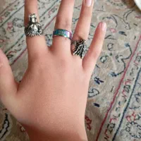 انگشتر و دستبند