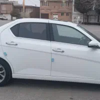 خودرو دنا پلاس اتوماتیک آپشنال مدل ۱۴۰۴ سفید رنگ
