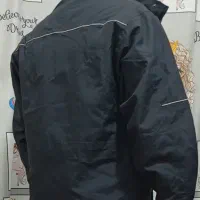 کاپشن|لباس|کوهنانی, |دیوار