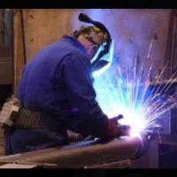 جوشکار co2وبرق هستم.