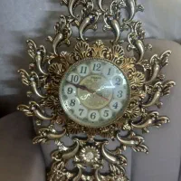 ساعت دیواری در حد نو