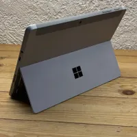 سرفیس گو Surface Go