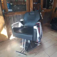 فروش صندلی ارایشگاهی|آرایشگاه و سالنهای زیبایی|آباده, |دیوار