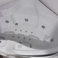 جکوزی دو نفره