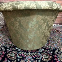 یک عدد مبل راحتی مالزی خارجی آنتیک وارداتی|مبلمان خانگی و میز عسلی|تهران, امیریه|دیوار
