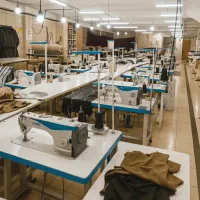 استخدام بازاریاب حضوری پوشاک زنانه